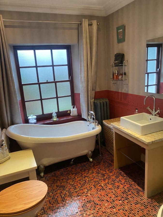 The Laurels Bed And Breakfast Cardiff Ngoại thất bức ảnh