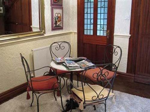 The Laurels Bed And Breakfast Cardiff Ngoại thất bức ảnh